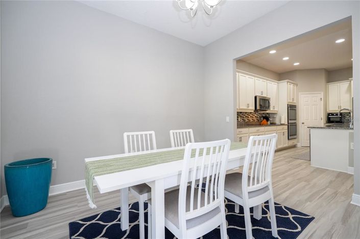 Image No.28-4 Bed House for sale