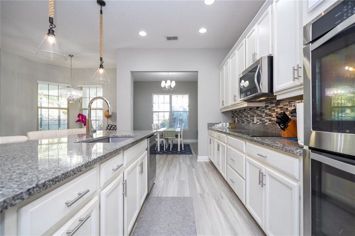 Image No.31-4 Bed House for sale