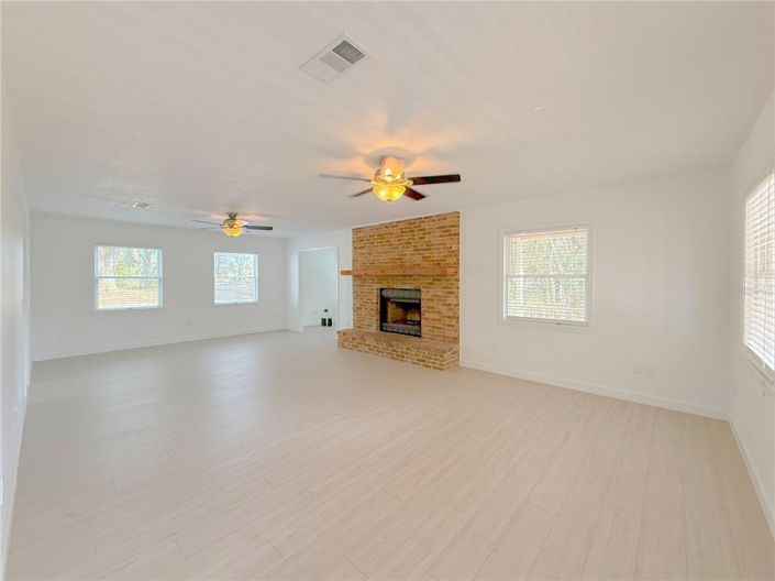 Image No.22-3 Bed House for sale