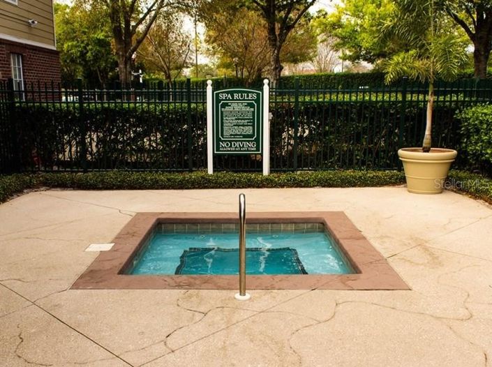 Image No.24-3 Bed Apartment for sale