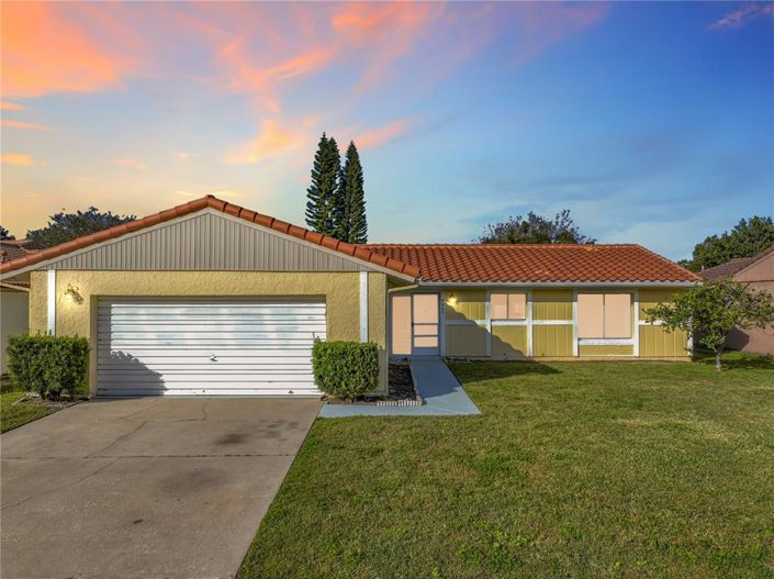 Image No.2-3 Bed House for sale