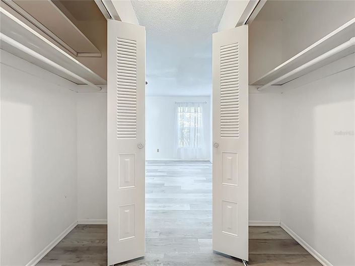 Image No.38-3 Bed House for sale