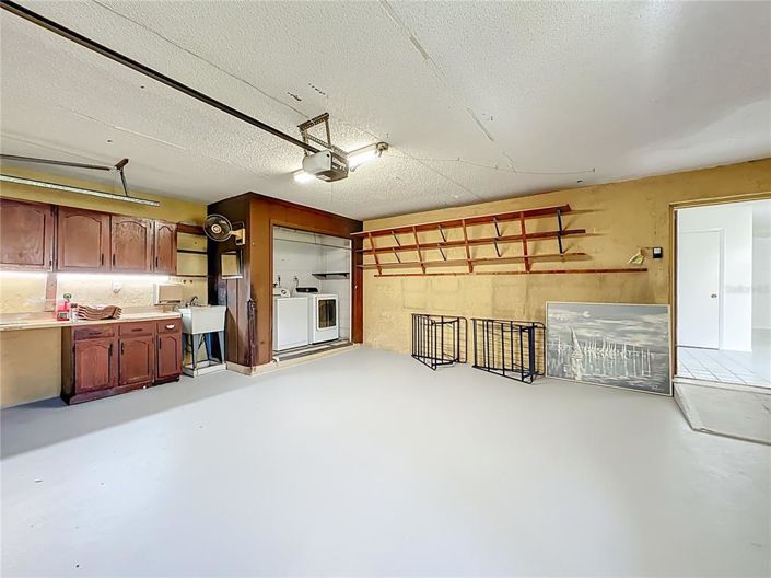 Image No.45-3 Bed House for sale