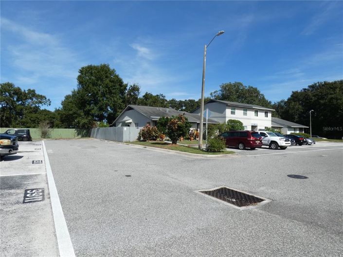 Image No.17-3 Bed Townhouse for sale