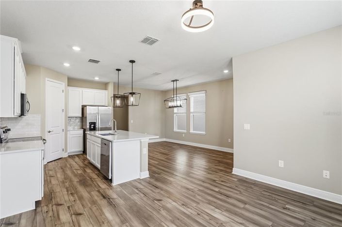 Image No.10-4 Bed House for sale