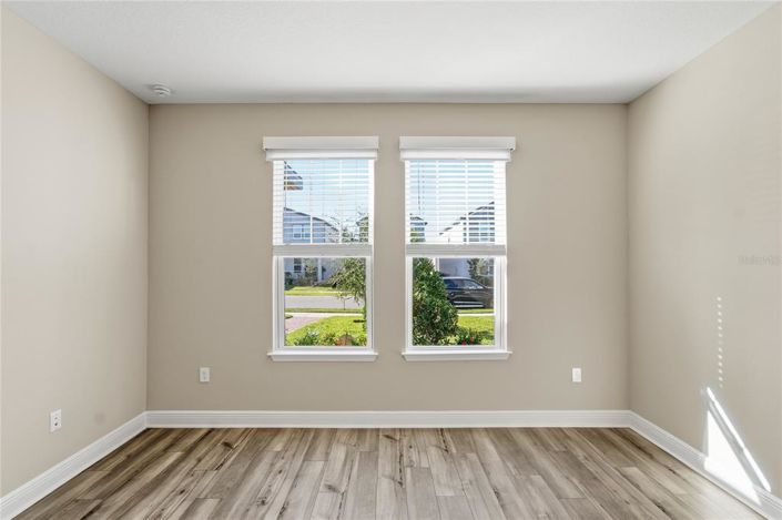 Image No.19-4 Bed House for sale