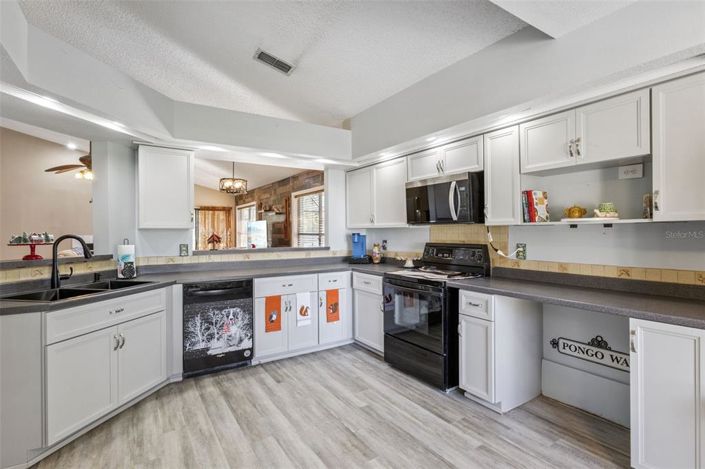 Image No.3-Maison de 3 chambres à vendre à Saint John