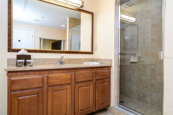 Image No.50-2 Bed Apartment for sale