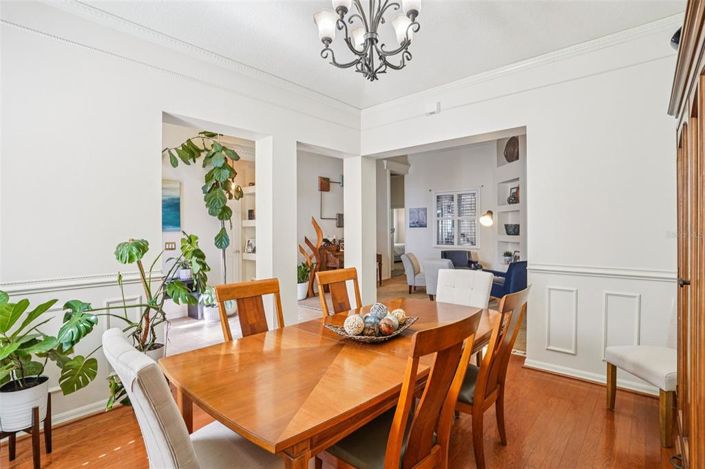 Image No.13-4 Bed House for sale