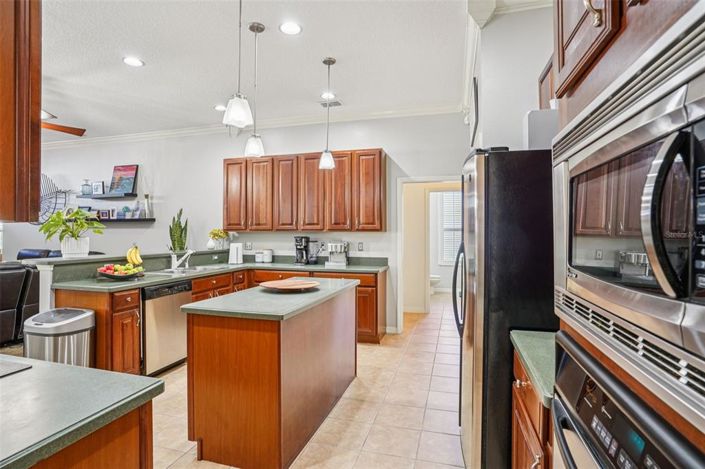 Image No.14-4 Bed House for sale