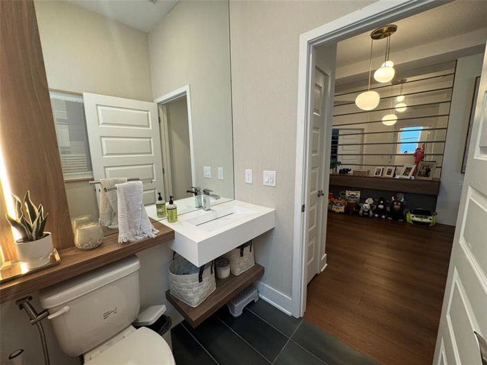 Image No.20-4 Bed House for sale