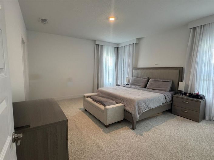 Image No.25-4 Bed House for sale