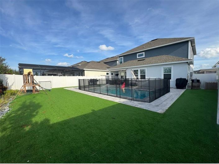 Image No.56-4 Bed House for sale