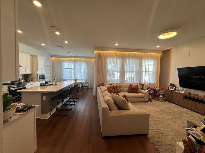 Image No.7-4 Bed House for sale