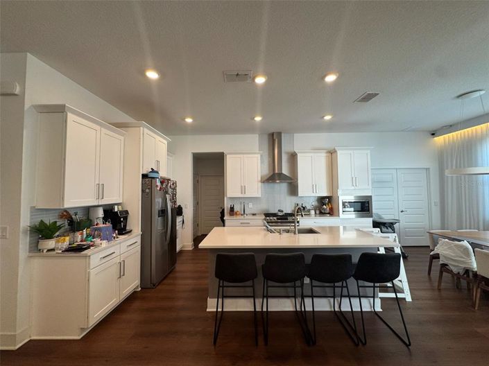 Image No.9-4 Bed House for sale