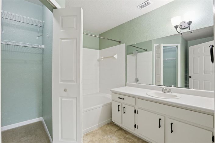 Image No.17-Appartement de 2 chambres à vendre à Saint John