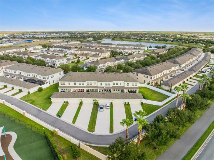 Image No.18-3 Bed Townhouse for sale