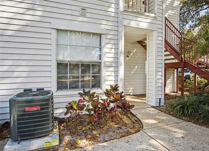 Image No.2-Appartement de 2 chambres à vendre à Saint John