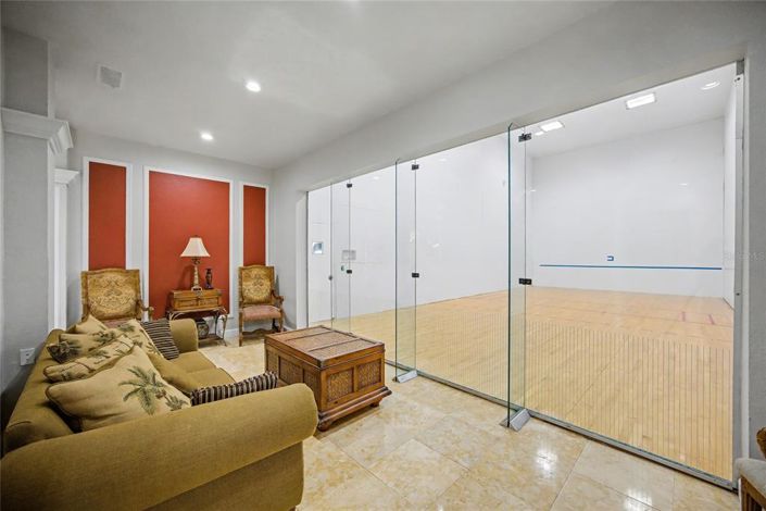 Image No.29-Appartement de 2 chambres à vendre à Saint John