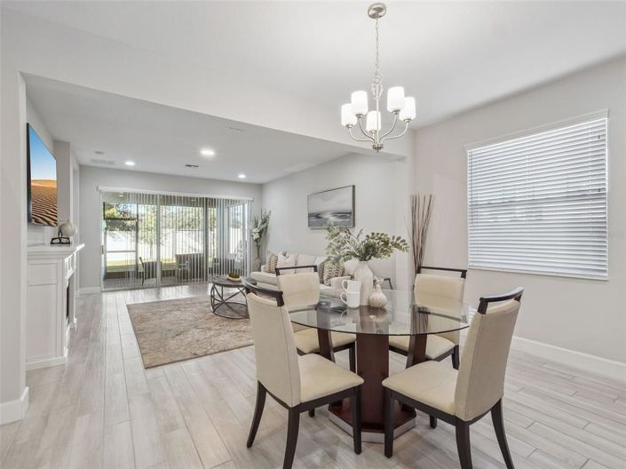 Image No.6-5 Bed House for sale