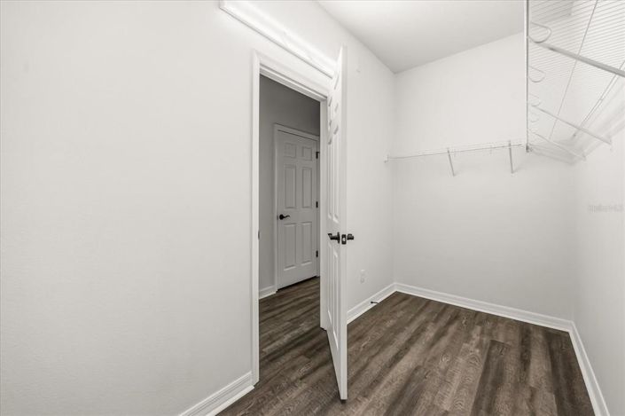 Image No.27-4 Bed House for sale