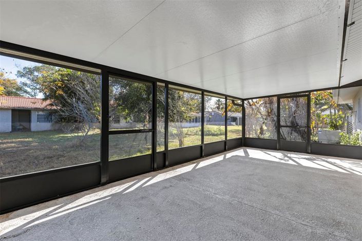 Image No.29-Maison de 2 chambres à vendre à Saint John