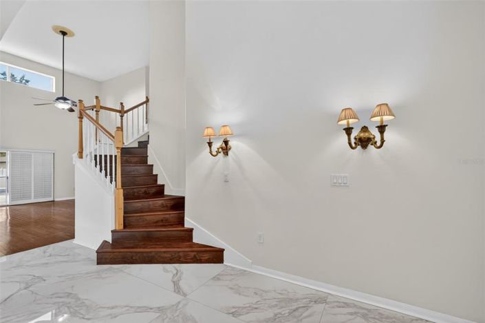 Image No.15-4 Bed House for sale