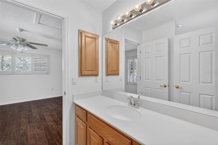 Image No.36-4 Bed House for sale