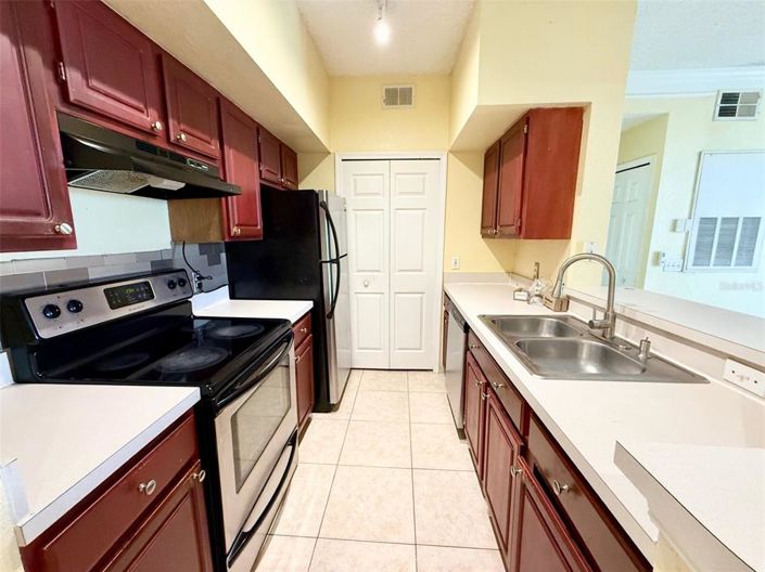 Image No.5-Appartement de 2 chambres à vendre à Saint John