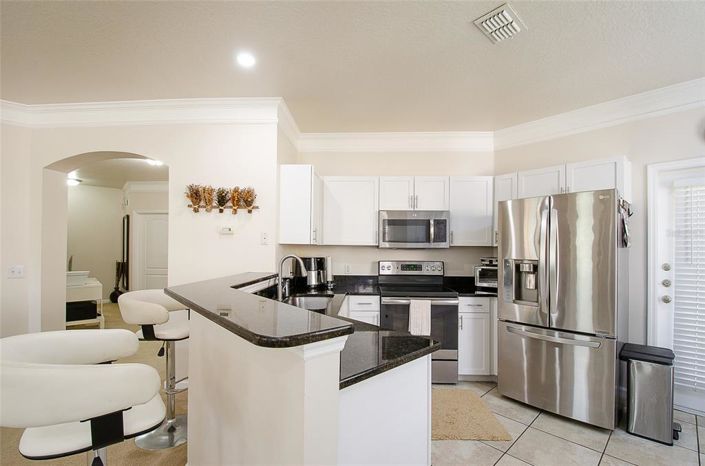 Image No.20-2 Bed Apartment for sale