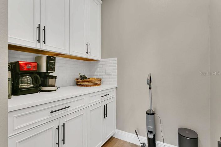 Image No.11-5 Bed House for sale