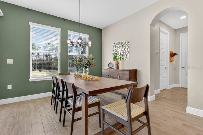 Image No.13-5 Bed House for sale