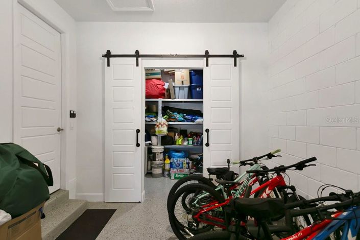 Image No.16-5 Bed House for sale