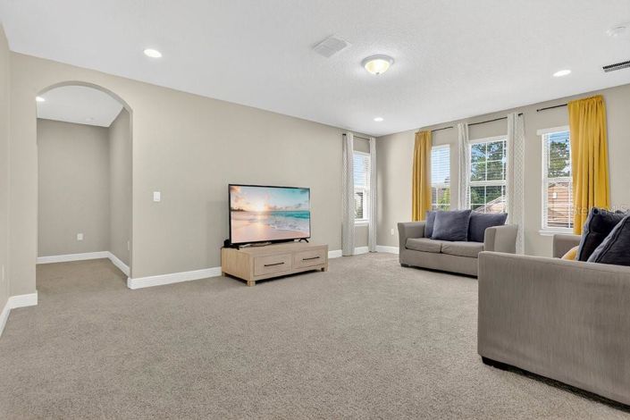 Image No.32-5 Bed House for sale