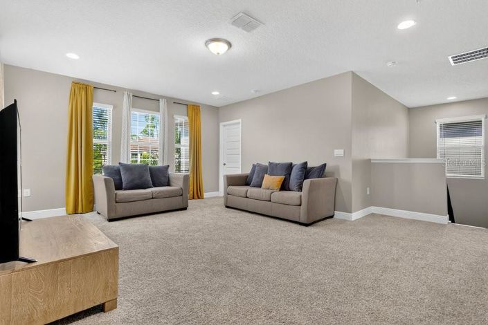 Image No.33-5 Bed House for sale