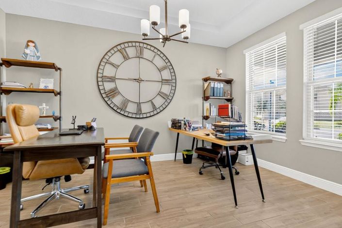 Image No.5-5 Bed House for sale