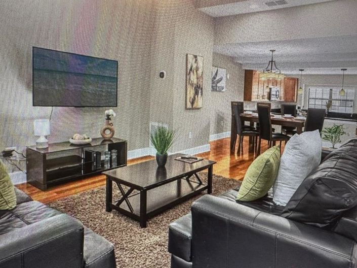 Image No.3-4 Bed Townhouse for sale