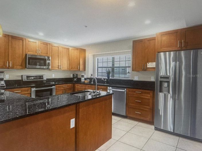 Image No.6-4 Bed Townhouse for sale