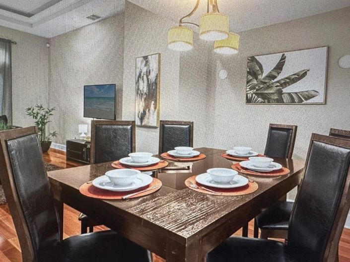 Image No.7-4 Bed Townhouse for sale