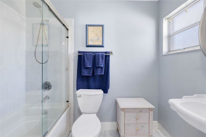 Image No.19-2 Bed House for sale