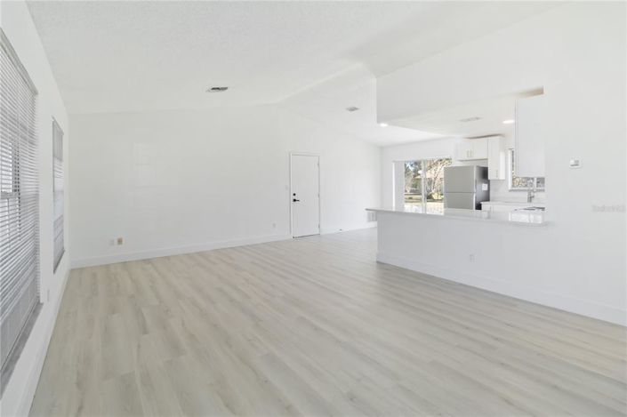 Image No.9-Maison de 2 chambres à vendre à Saint John