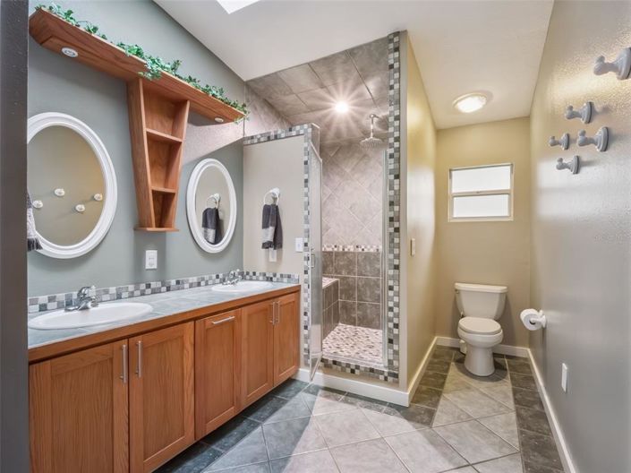 Image No.39-4 Bed House for sale