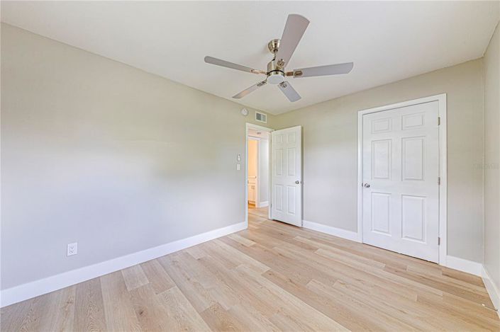 Image No.23-3 Bed House for sale