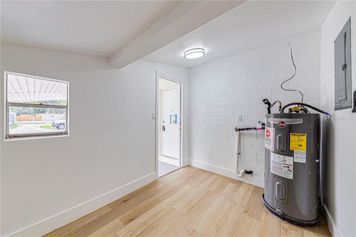 Image No.24-3 Bed House for sale