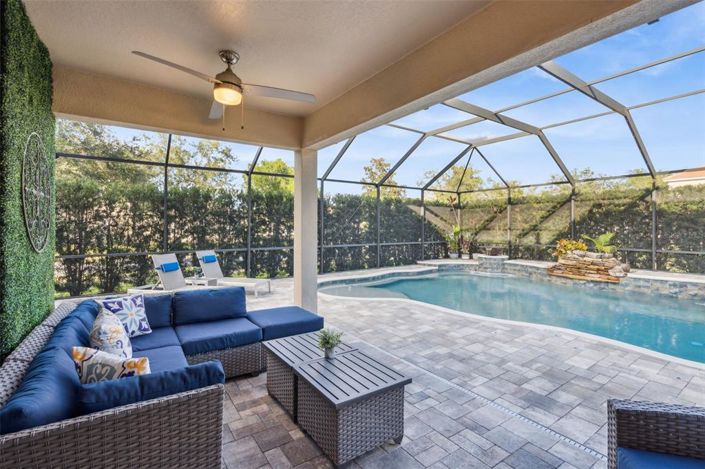 Image No.6-5 Bed House for sale