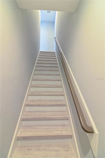 Image No.25-3 Bed House for sale