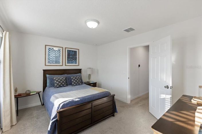 Image No.25-3 Bed Townhouse for sale