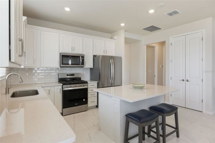 Image No.12-2 Bed Villa for sale