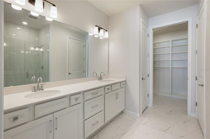 Image No.27-2 Bed Villa for sale