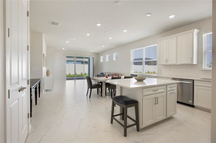 Image No.32-2 Bed Villa for sale